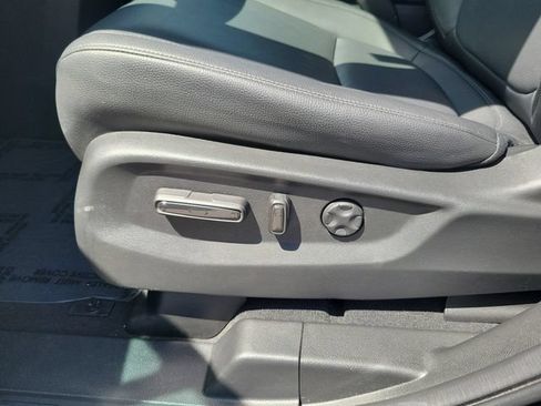 Certified 2026 Honda Odyssey EX-L image 11