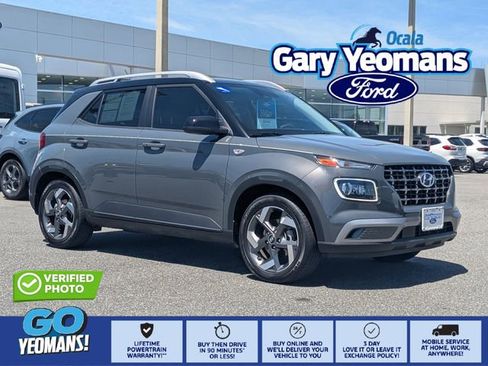 Used 2024 Hyundai Venue Limited image 1