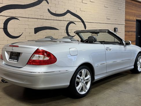 Used 2008 Mercedes-Benz CLK 350 Cabriolet image 5