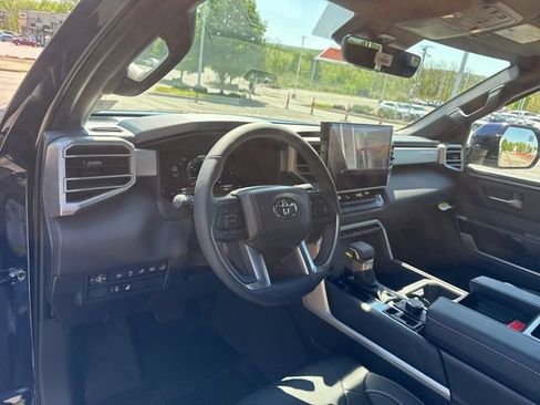 New 2026 Toyota Tundra Limited AWD/4WD image 12