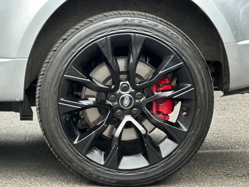 Used 2021 Land Rover Range Rover Sport HST image 13