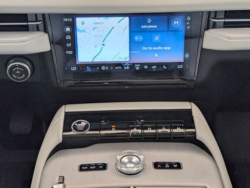 Used 2025 Lincoln Navigator Reserve AWD/4WD image 26
