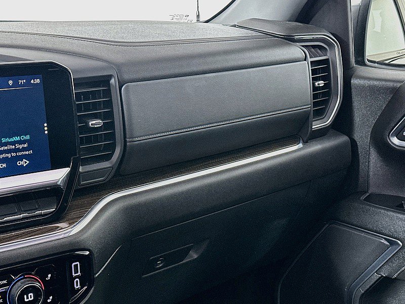 Used 2024 Chevrolet Silverado 1500 LT AWD/4WD image 21