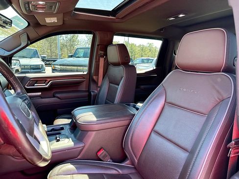 Used 2023 GMC Sierra 1500 Denali w/ Denali Reserve Package image 8
