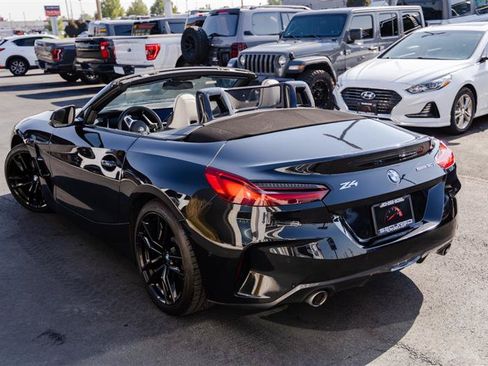 Used 2020 BMW Z4 sDrive30i w/ M Sport Package RWD image 9