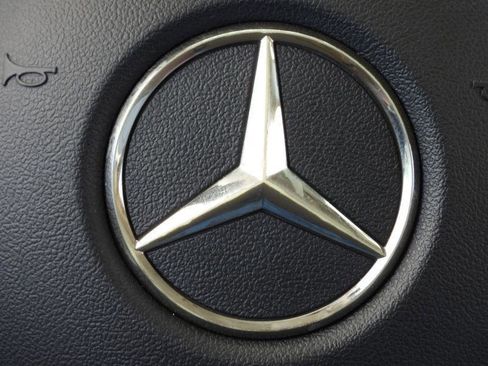 Used 2020 Mercedes-Benz GLC 300 image 87