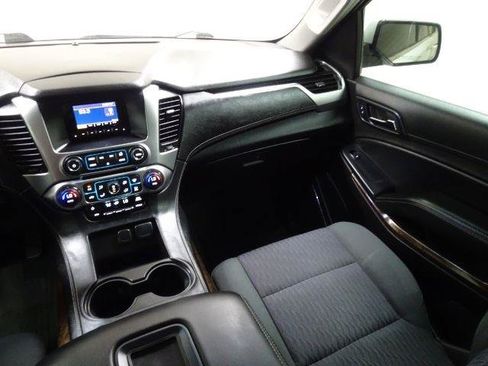 Used 2015 Chevrolet Tahoe LS AWD/4WD image 32
