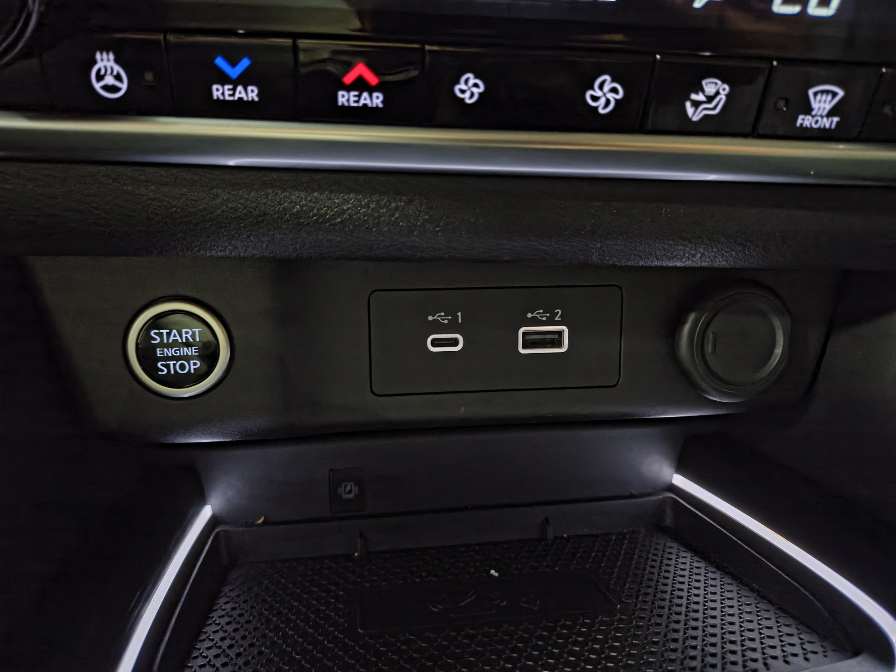 Certified 2023 Nissan Rogue Platinum w/ Platinum Premium Package FWD image 28