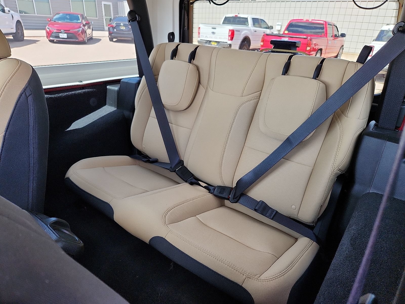 Used 2021 Jeep Wrangler Sport AWD/4WD image 11