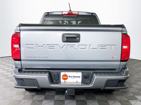 Used 2022 Chevrolet Colorado LT w/ LT Convenience Package image 7