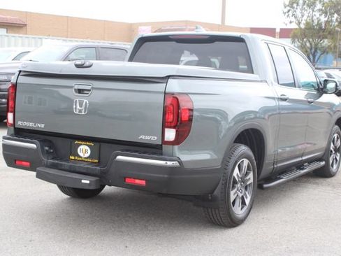 Used 2017 Honda Ridgeline RTL image 5