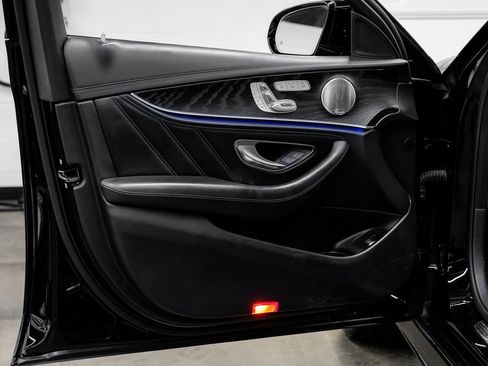 Used 2019 Mercedes-Benz E 63 AMG S image 54