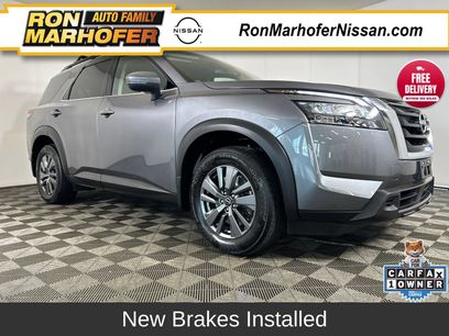 Used 2024 Nissan Pathfinder SV