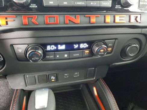 New 2025 Nissan Frontier PRO-4X image 19