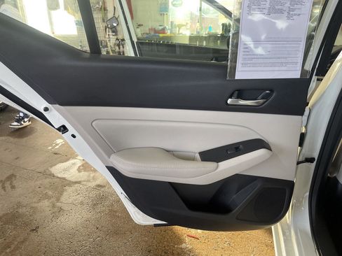 Used 2020 Nissan Altima 2.5 S image 16