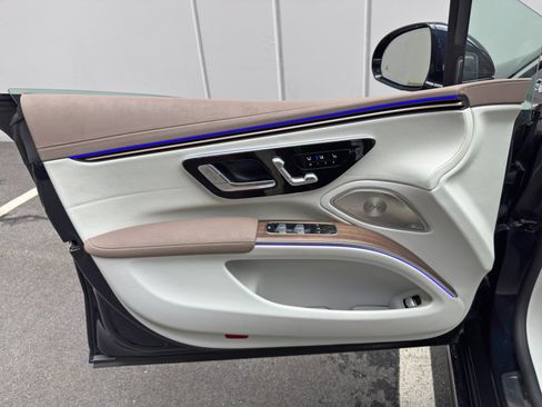 Used 2022 Mercedes-Benz EQS AMG 4MATIC image 52