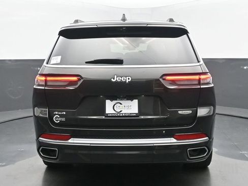 Used 2024 Jeep Grand Cherokee L Summit w/ Advanced Protech Group IV AWD/4WD image 5
