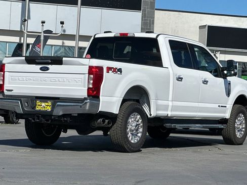 Used 2020 Ford F350 Lariat w/ Chrome Package image 4