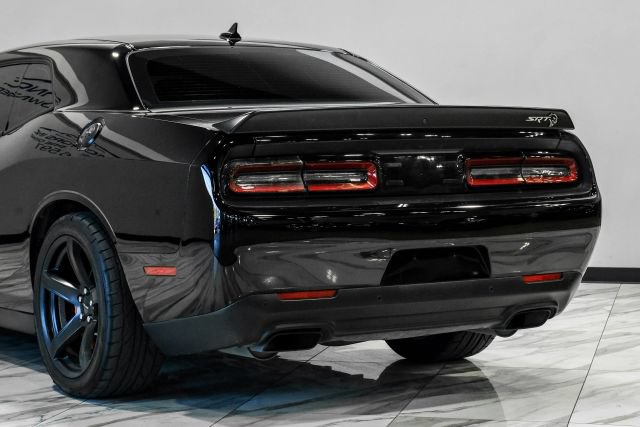 Used 2020 Dodge Challenger SRT Hellcat w/ Plus Package RWD image 14