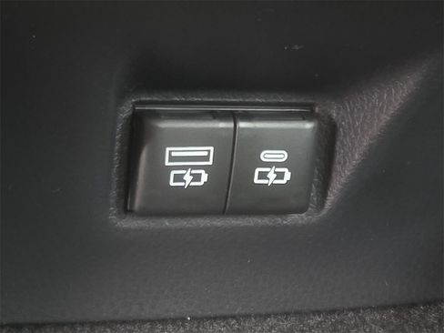 New 2026 Toyota Camry SE image 15