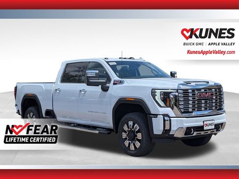 New 2026 GMC Sierra 3500 Denali w/ Denali Reserve Package AWD/4WD image 1