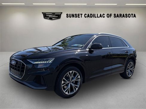 Used 2021 Audi Q8 Premium Plus AWD/4WD image 7