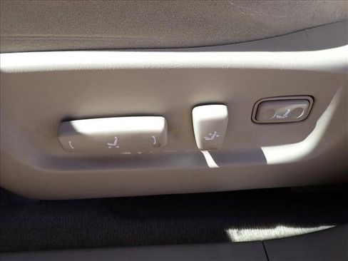 Used 2003 Toyota Highlander 4WD V6 image 12