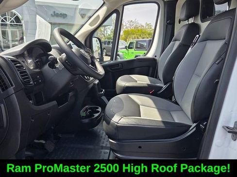 Used 2025 RAM ProMaster 2500 w/ Convenience Group FWD image 10