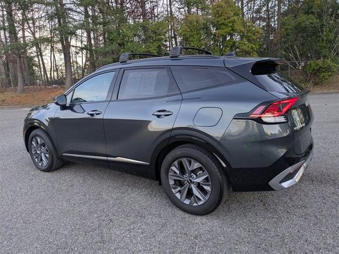 Used 2025 Kia Sportage SX image 6