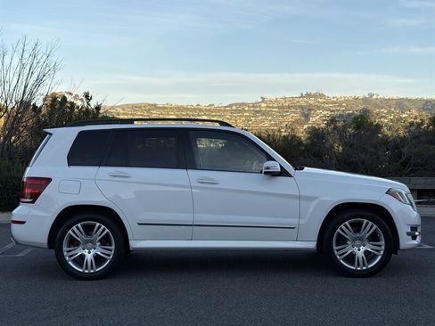 Used 2015 Mercedes-Benz GLK 350 2WD image 7
