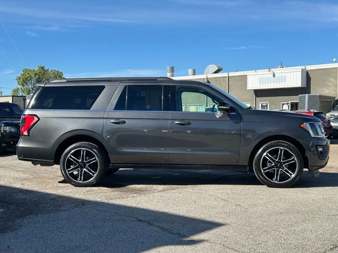 Used 2019 Ford Expedition Max Limited w/ Equipment Group 303A image 8
