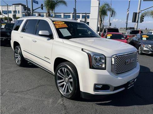 Used 2017 GMC Yukon Denali w/ Open Road Package image 8