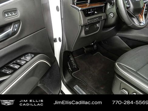 Certified 2024 Cadillac Escalade Premium Luxury w/ LPO, Floor Liner Package AWD/4WD image 7