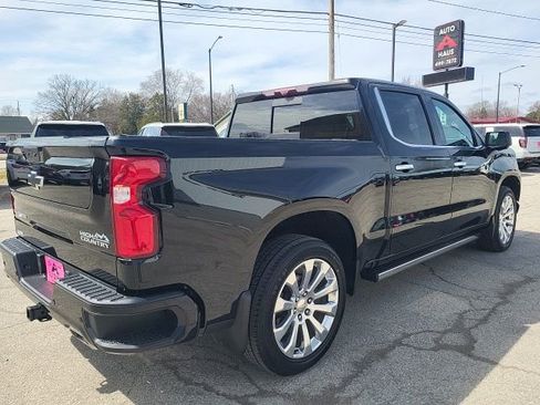 Used 2022 Chevrolet Silverado 1500 High Country w/ Technology Package AWD/4WD image 8