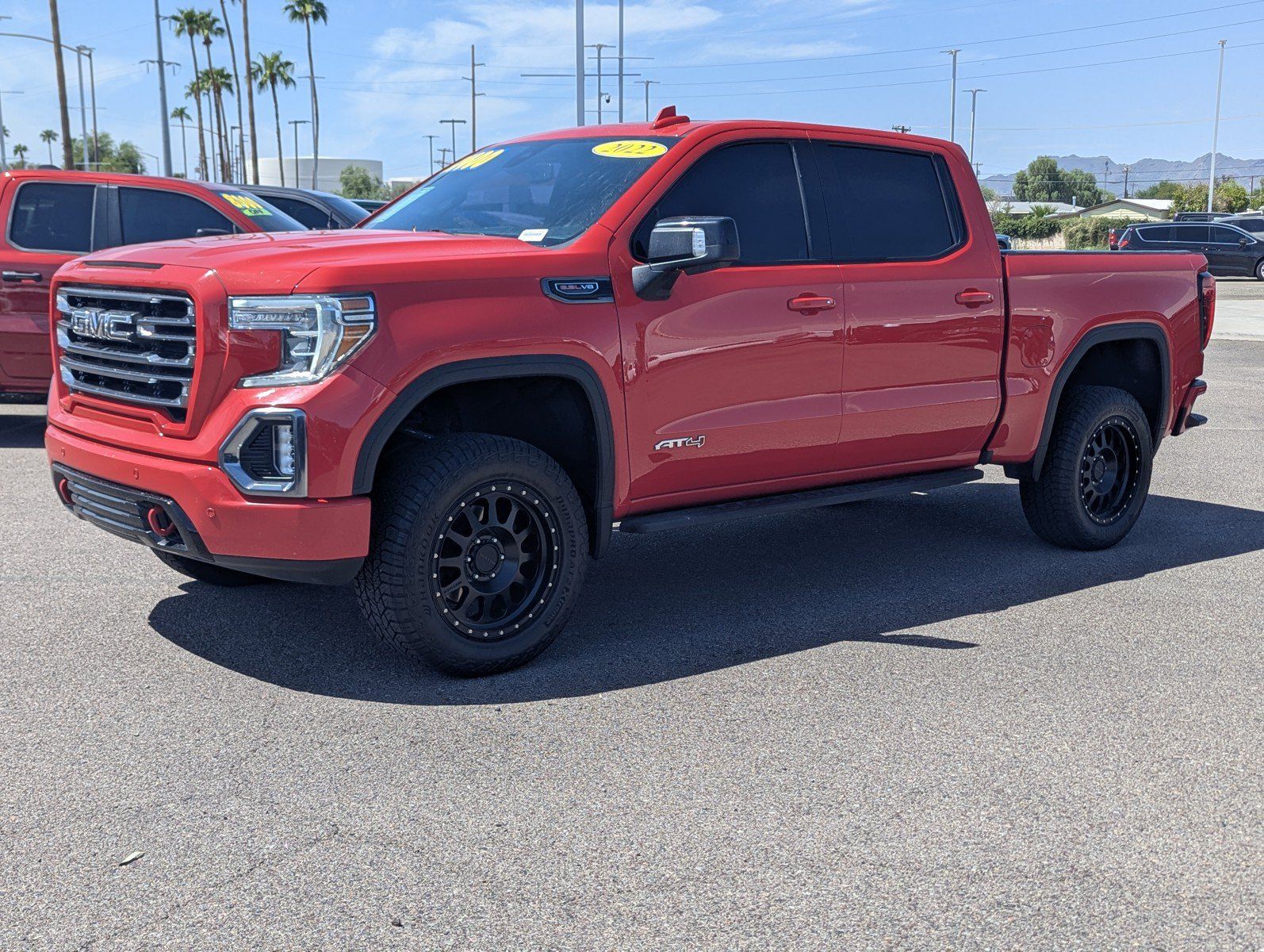 Used 2022 GMC Sierra 1500 AT4 w/ AT4 Premium Package AWD/4WD image 5