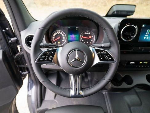 New 2026 Mercedes-Benz Sprinter 144 Cargo image 15