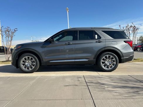 New 2026 Ford Explorer Platinum image 58