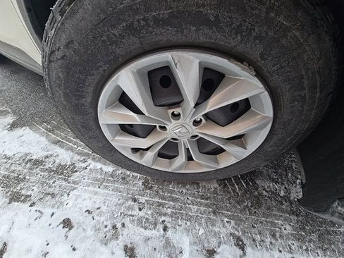 Certified 2023 Honda CR-V LX image 9