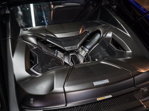 Used 2017 Acura NSX AWD/4WD image 21