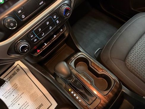 Certified 2022 GMC Canyon Elevation w/ Trailering Package image 34