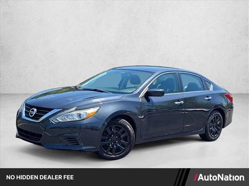 Used 2018 Nissan Altima 2.5 S w/ S Convenience Package FWD image 1