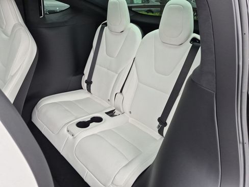 Used 2026 Tesla Model X Plaid AWD/4WD image 32
