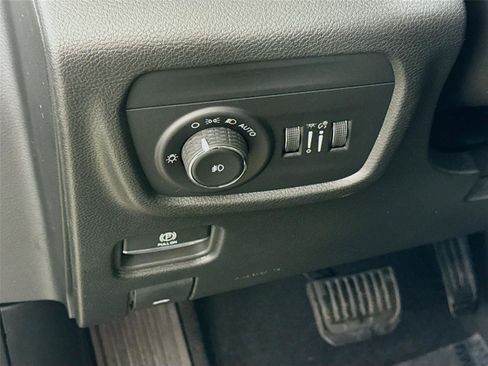 New 2026 Jeep Grand Cherokee L Limited image 5