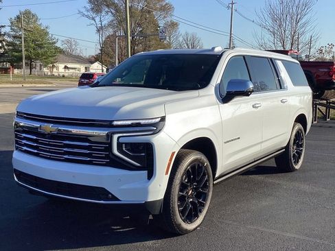 New 2026 Chevrolet Suburban Premier image 1
