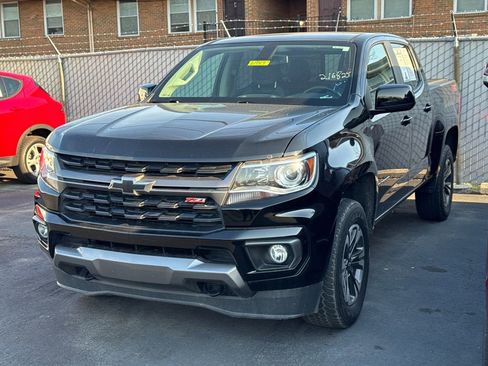 Used 2022 Chevrolet Colorado Z71 image 6