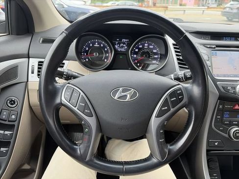Used 2014 Hyundai Elantra Limited w/ Option Group 03 FWD image 14