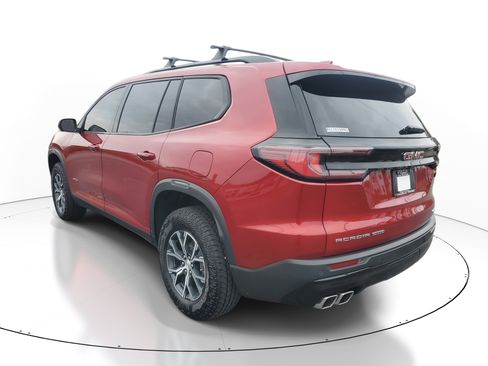 Used 2024 GMC Acadia AT4 image 4