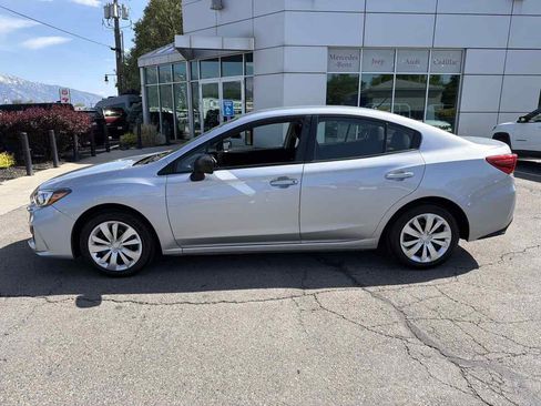 Used 2017 Subaru Impreza 2.0i AWD/4WD image 2
