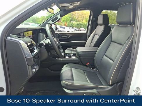 Used 2025 GMC Yukon Elevation w/ LPO, Floor Liner Package AWD/4WD image 2