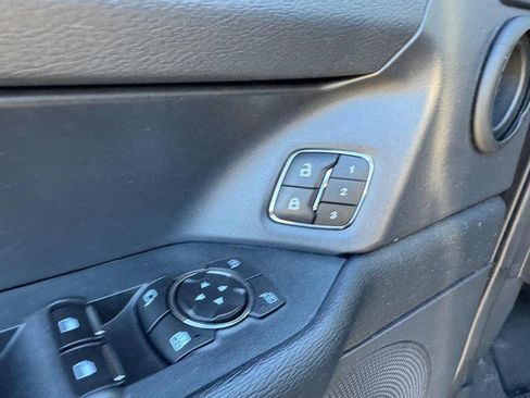 Used 2022 Ford Expedition Max XLT image 21